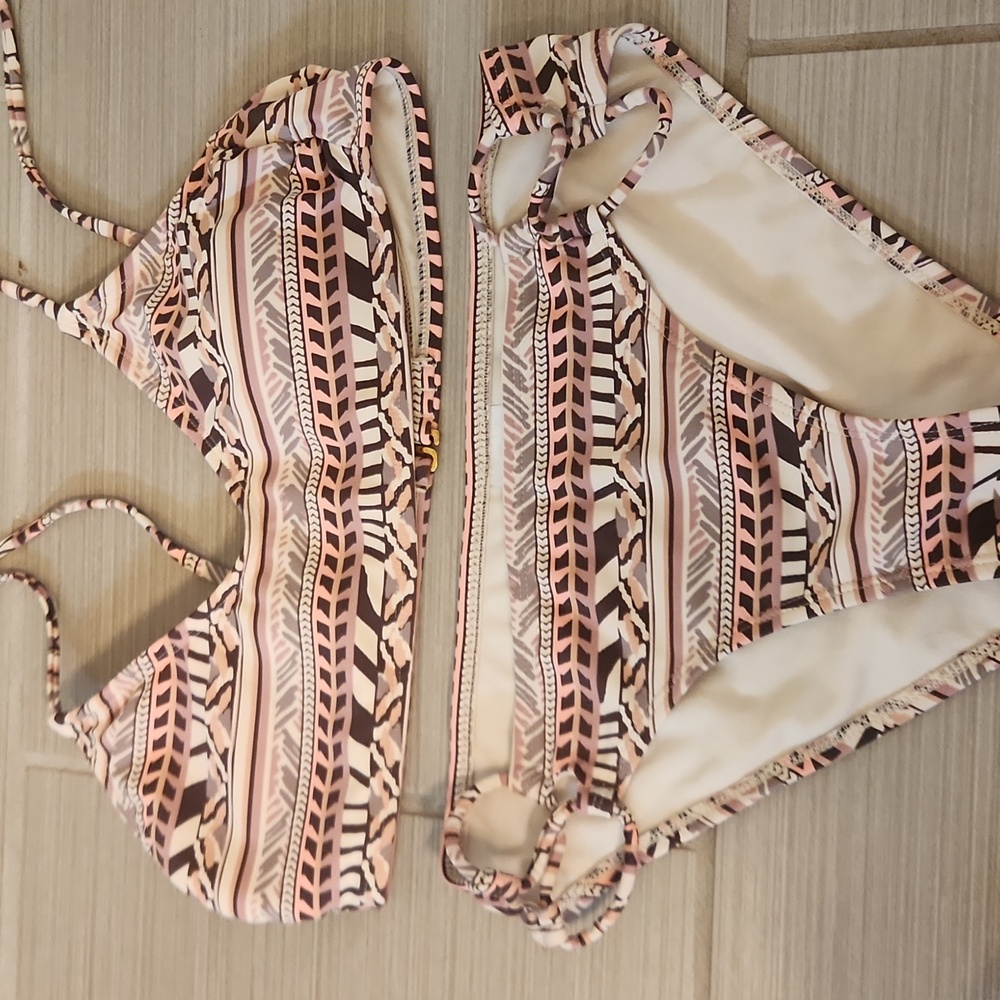 Bathing Suit Xhiliration Size M